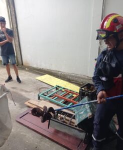 BOMBEROS-13